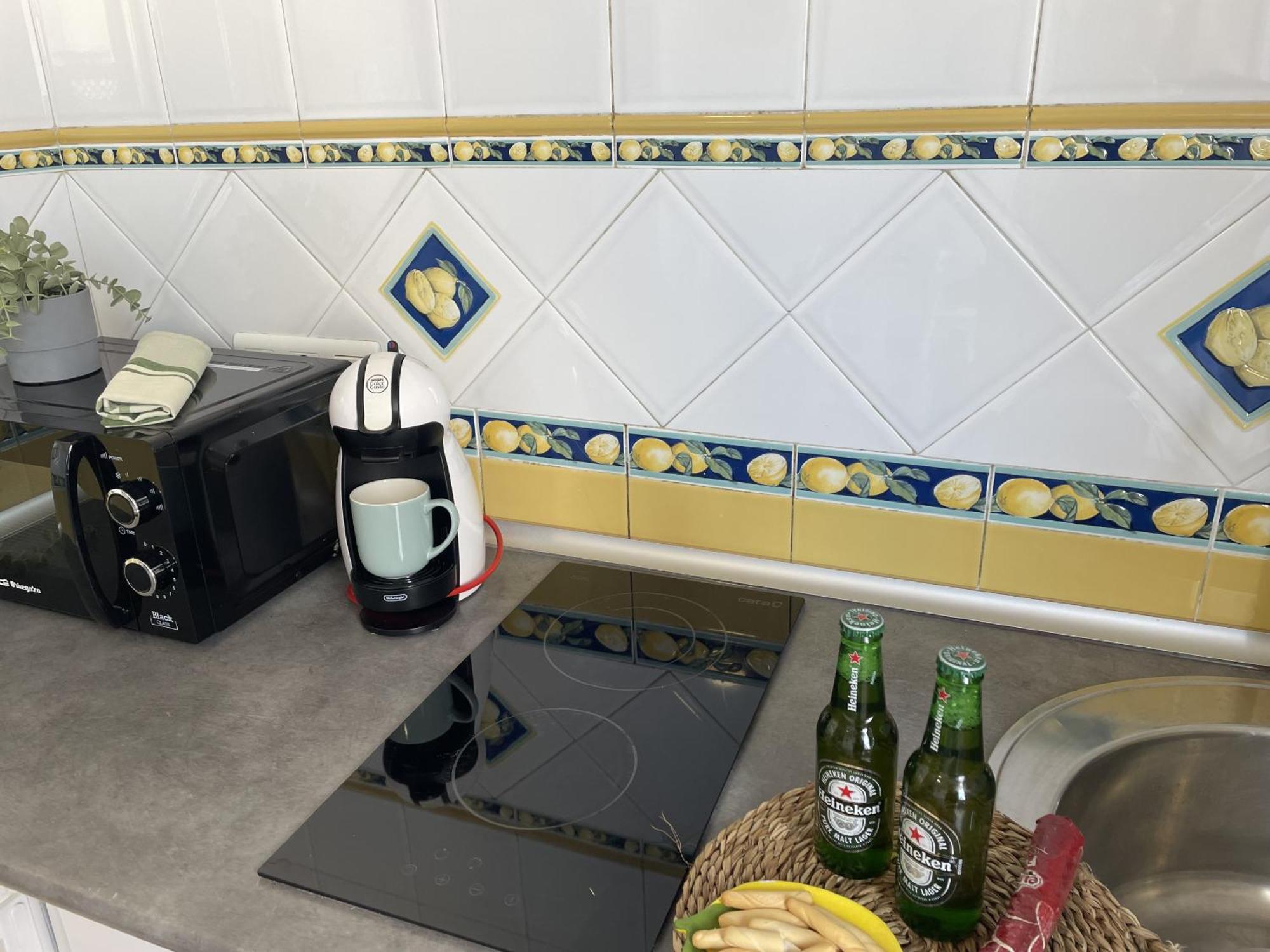 Estudio Jimena Cordoba En El Centro De Nerja Exterior foto